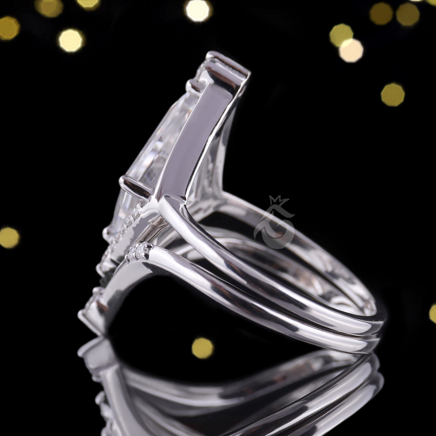 Vintage Kite Cut Moissanite Engagement Ring Set – 14K/18K White Gold Curved Wedding Band