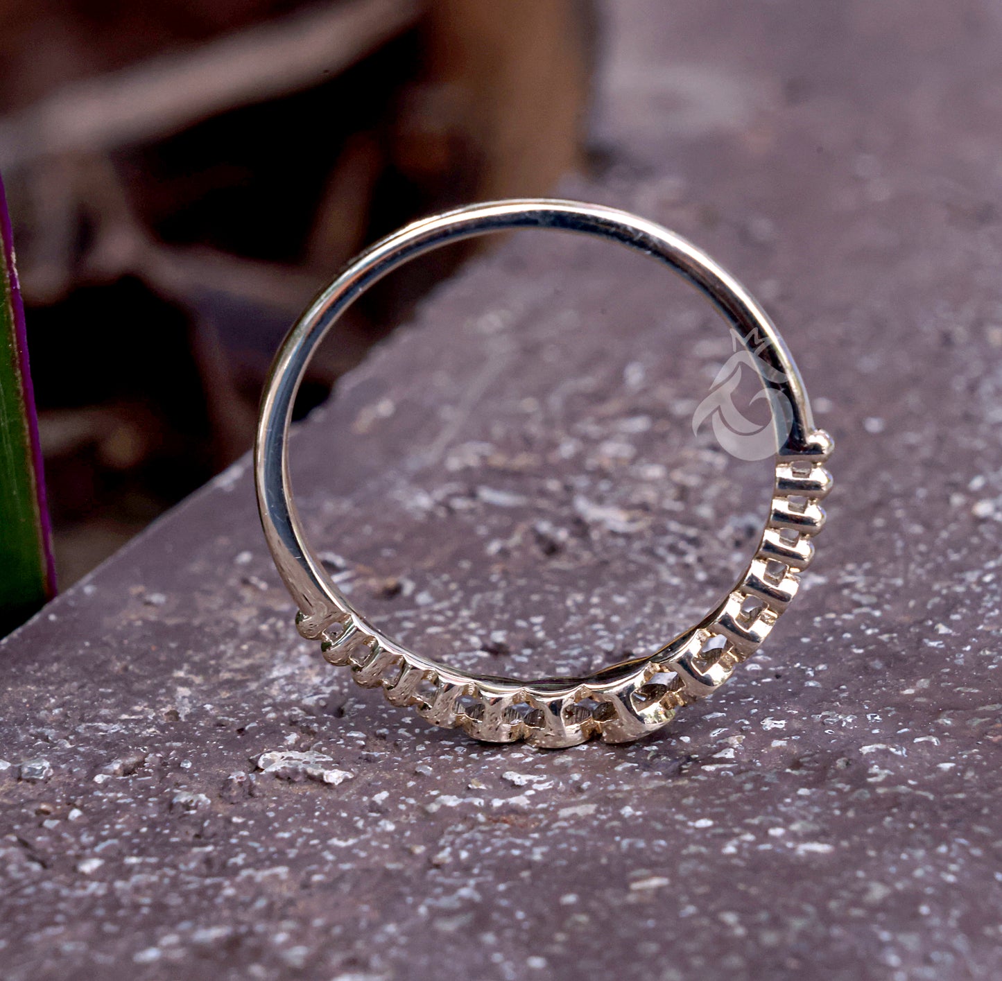 Round Bezel Set Half Eternity Band – Seven Stone Yellow Gold Wedding & Anniversary Ring
