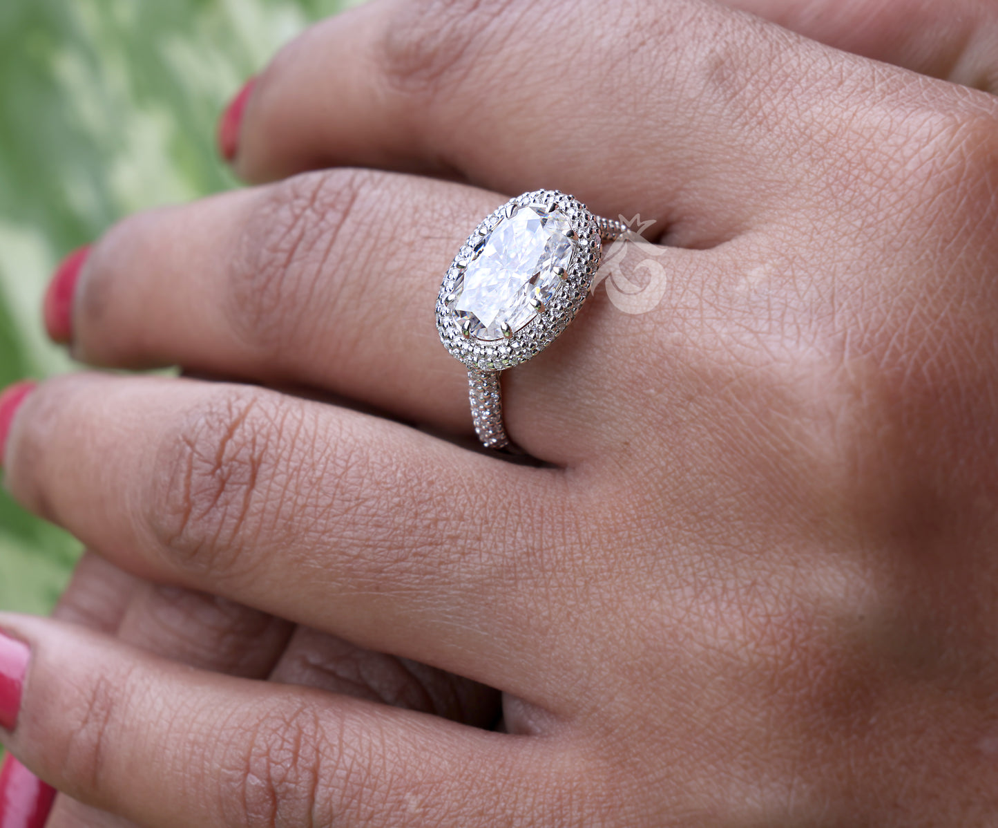 East-West Oval Halo Moissanite Engagement Ring – 4.26CT Bridal & Anniversary Jewelry