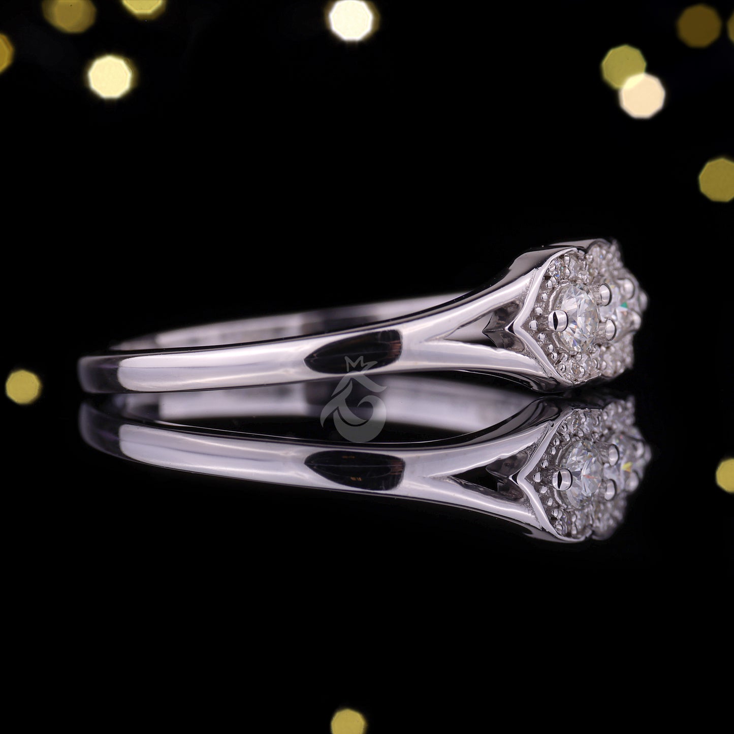 Custom Round Cut Cluster Moissanite Ring – 10K/14K/18K Gold Three-Stone Halo Engagement & Promise Ring