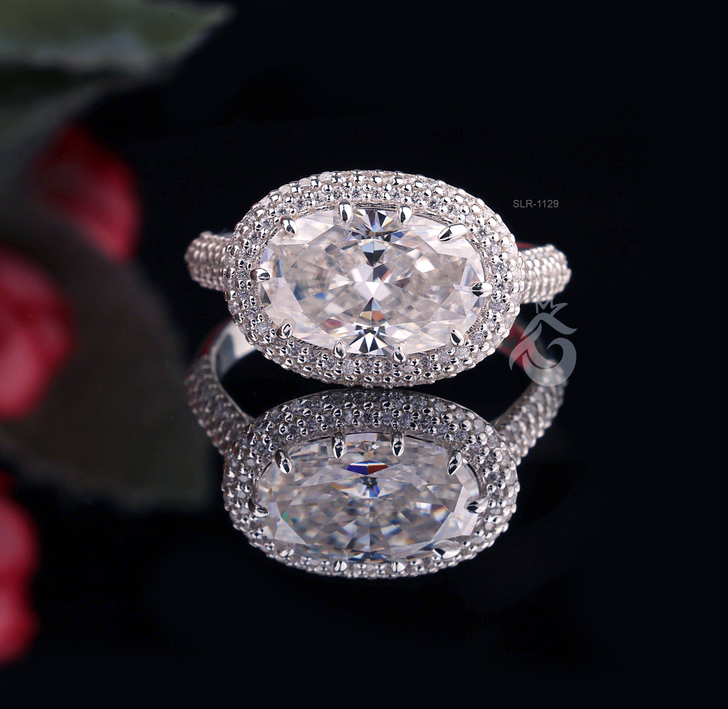 East-West Oval Halo Moissanite Engagement Ring – 4.26CT Bridal & Anniversary Jewelry