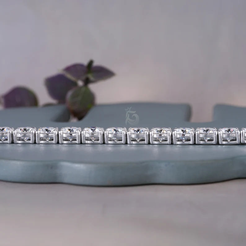 6MM Round VVS Colorless Moissanite Tennis Bracelet – White Gold Bridal Jewelry