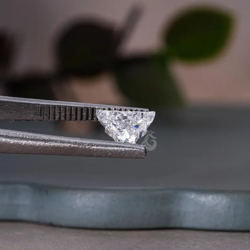 Bull Shape IGI Certified Lab Grown Diamond, CVD Cut for Pendants & Rings