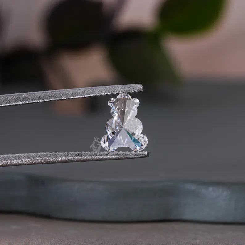 IGI Certified 1.00CT Teddy Bear Shape Lab Grown Diamond, Fancy Cut for Jewelry