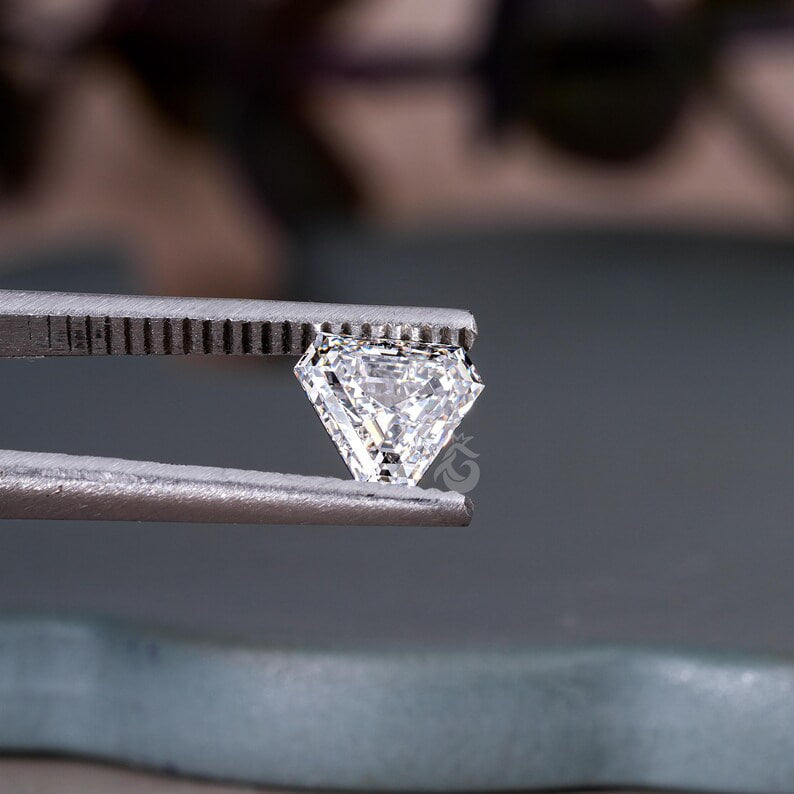 Calf's Head Cut Lab Grown Diamond, Antique Loose Stone for Earrings & Rings