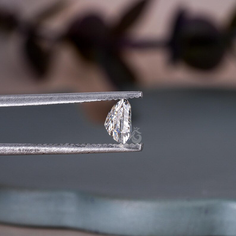 Calf's Head Cut Lab Grown Diamond, Antique Loose Stone for Earrings & Rings