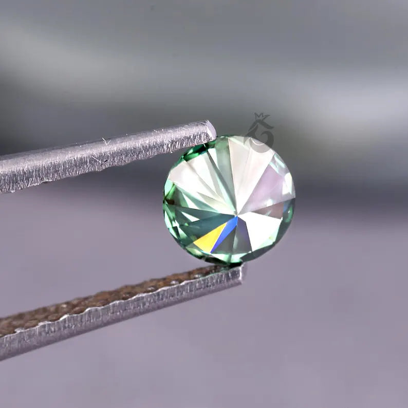 0.50 CT Fancy Green Round Lab Grown Diamond, IGI Certified Loose Diamond for Ring or Pendant