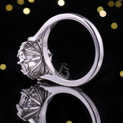 Antique 3.03CT Radiant Cut Moissanite Ring – Vintage Cluster Halo Engagement & Wedding Ring