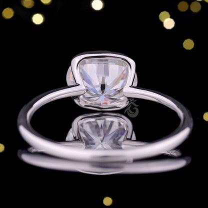 1.67CT East-West Oval Moissanite Solitaire Ring – Half Bezel Set 10K/14K/18K White Gold Engagement Ring