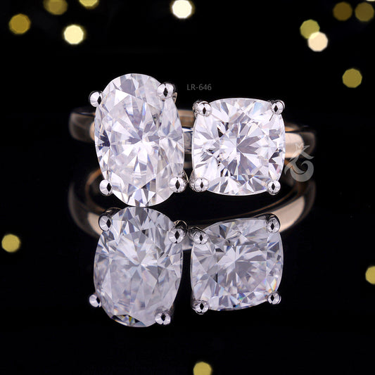 Toi Et Moi 2.63TW Oval & Cushion Moissanite Ring – Two-Stone Two-Tone Engagement & Wedding Ring
