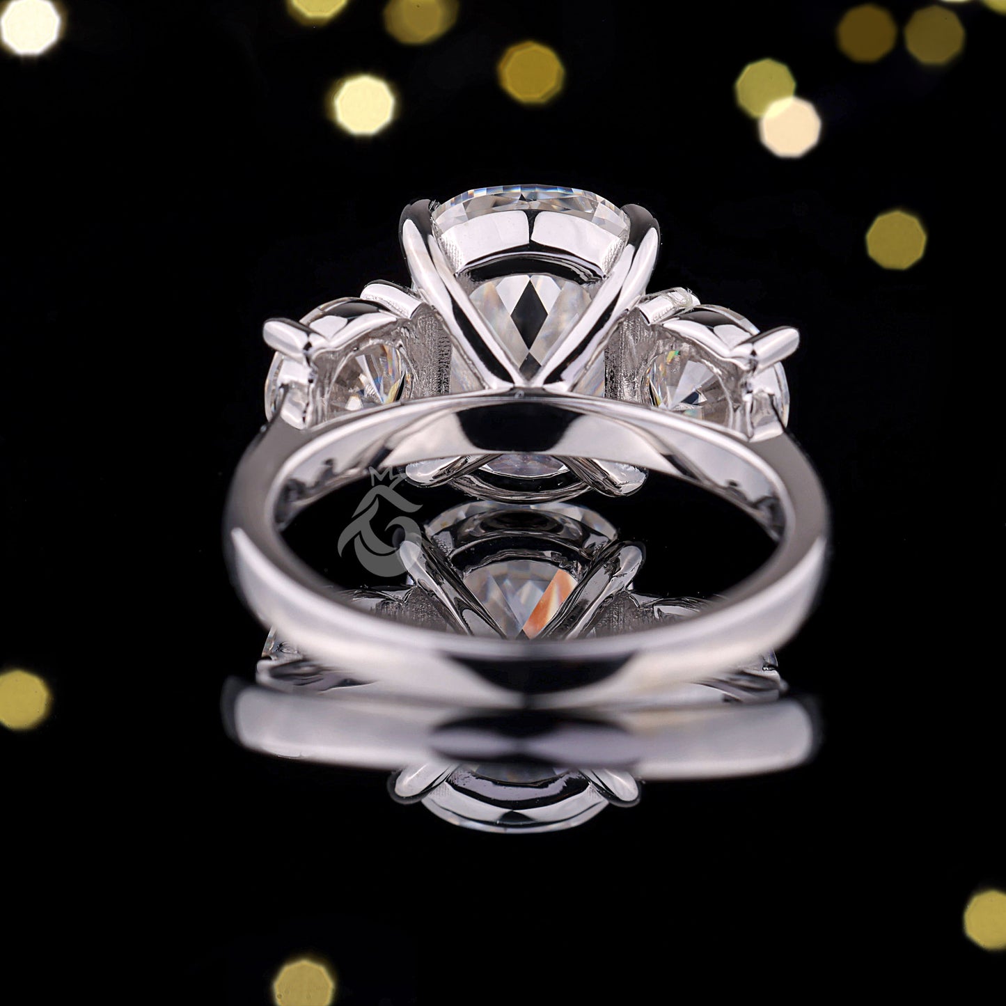 4.65TW Old Mine Elongated Cushion & Round Moissanite Ring – Vintage 14K Gold Three-Stone Engagement Ring