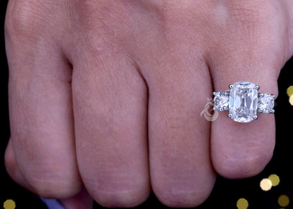 4.65TW Old Mine Elongated Cushion & Round Moissanite Ring – Vintage 14K Gold Three-Stone Engagement Ring