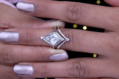 Vintage Kite Cut Moissanite Engagement Ring Set – 14K/18K White Gold Curved Wedding Band