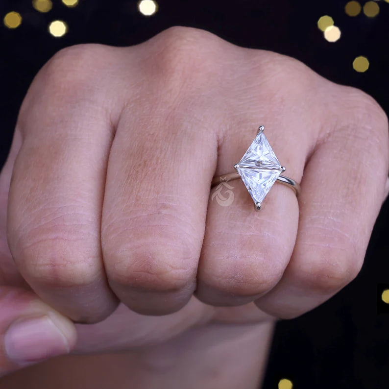 Two Triangle Moissanite Ring, 14K Gold Engagement Band, Lozenge Promise Ring