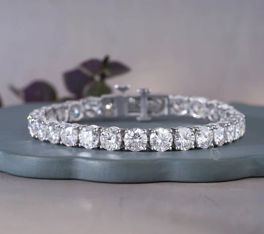 6MM Round VVS Colorless Moissanite Tennis Bracelet –  White Gold Bridal Jewelry