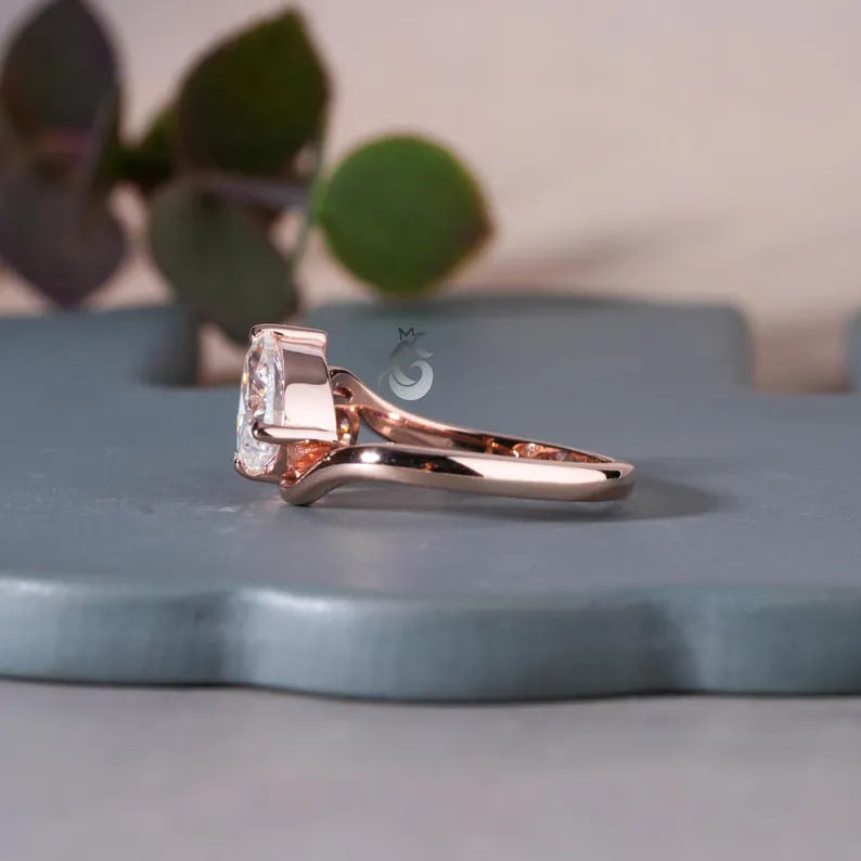 Toi Et Moi Pear & Round Moissanite Ring, 14K Rose Gold Two-Stone Band