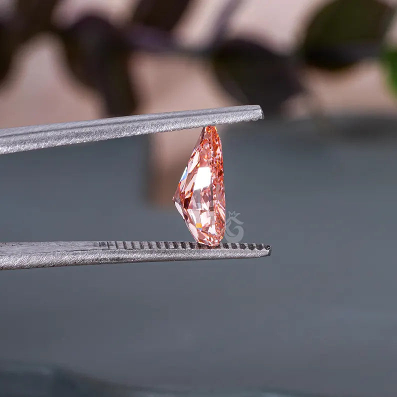 2.00 CT Pear Cut Vivid Pink Lab Grown Diamond, Loose Fancy Stone for Jewelry