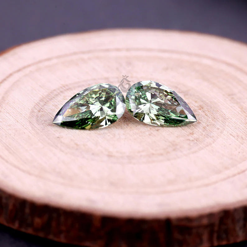3.01 CT Fancy Green Pear Cut Lab Grown Diamond, Loose Diamond for Custom Ring, Pendant, or Gift