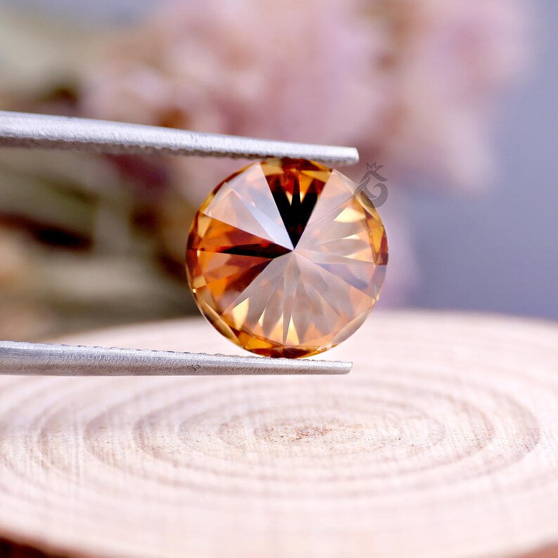 0.50 CT Fancy Deep Orange Round Cut Moissanite, VVS Clarity Loose Stone for Rings & Jewelry