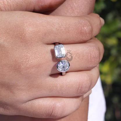 Emerald & Oval Lab Diamond Toi et Moi Ring, Two Stone Engagement Ring