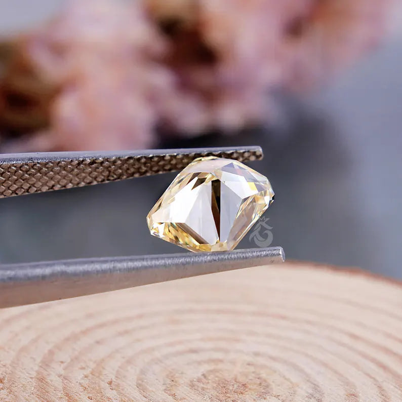 5.00 CT Radiant Cut Yellow Lab Diamond, Fancy Loose Diamond for Engagement Ring, Gift for Her