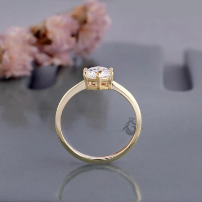 1.00 CT EF-VVS Lab Diamond Solitaire Ring, 14K Yellow Gold Knife Edge Band